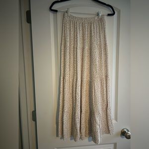 Brandy Melville Izzy Skirt